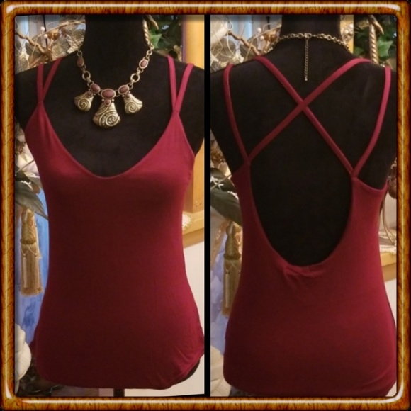 Boohoo Cross Back Bodysuit - Picture 2 of 7